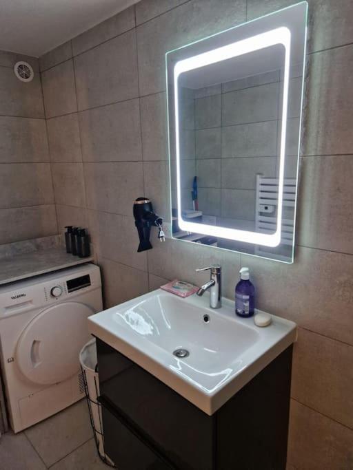 Charming Apartment Near La Defense, Paris Bezons Zewnętrze zdjęcie